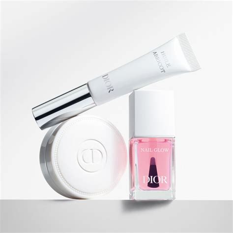 Dior Vernis: laca de uñas brillante con efecto gel .